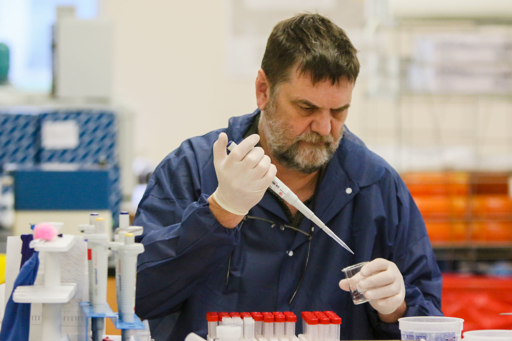 Virus testing at Great Lakes Labs